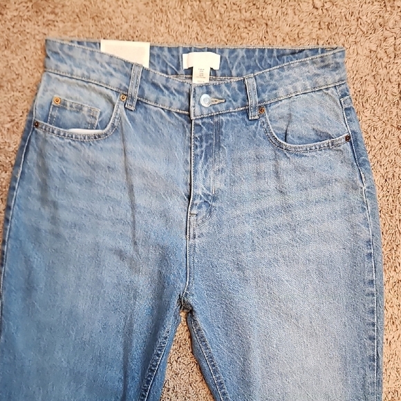 H&M 90's Straight Split Hem Jeans - Picture 4 of 9